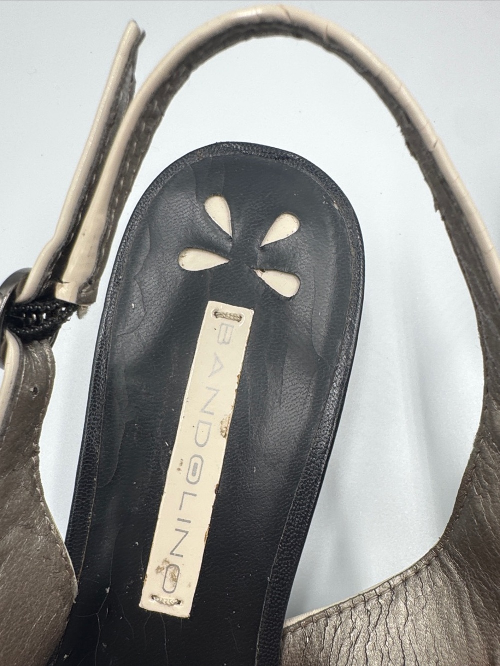 Bandolino Black Slingback Flats with Cream Bow Trim - Picture 2 of 4